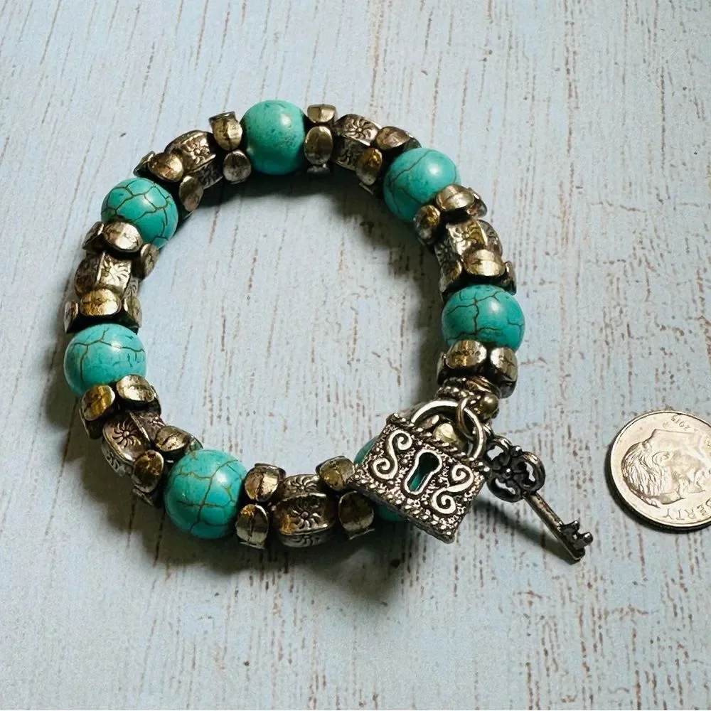 Silver Turquoise Key‎ Lock Stretch Bracelet